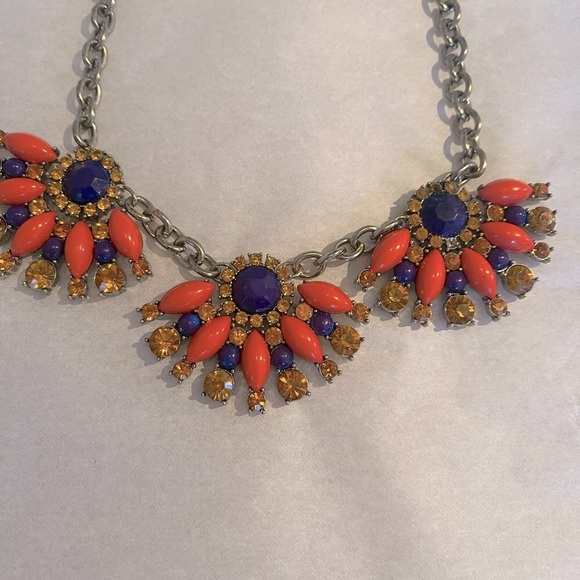 NWOT Colorful Statement Necklace - Picture 2 of 3